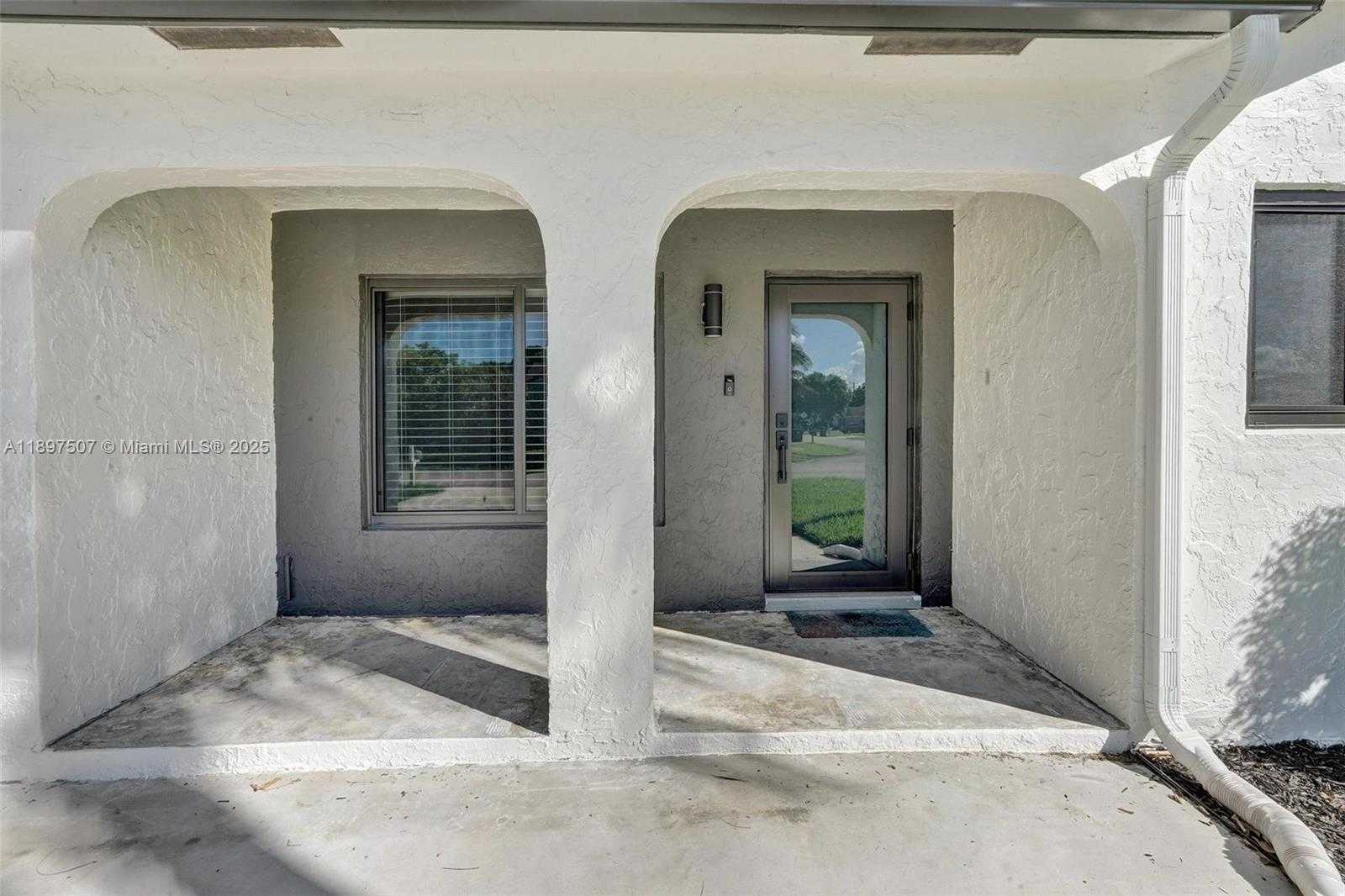 Small Image of 8105 SOUTH WEST 19TH ST, North Lauderdale Number 19
