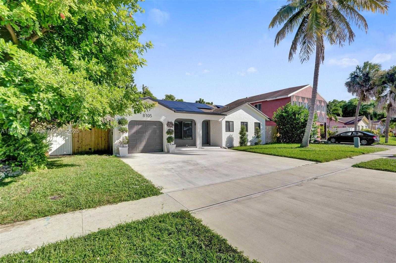 Small Image of 8105 SOUTH WEST 19TH ST, North Lauderdale Number 2