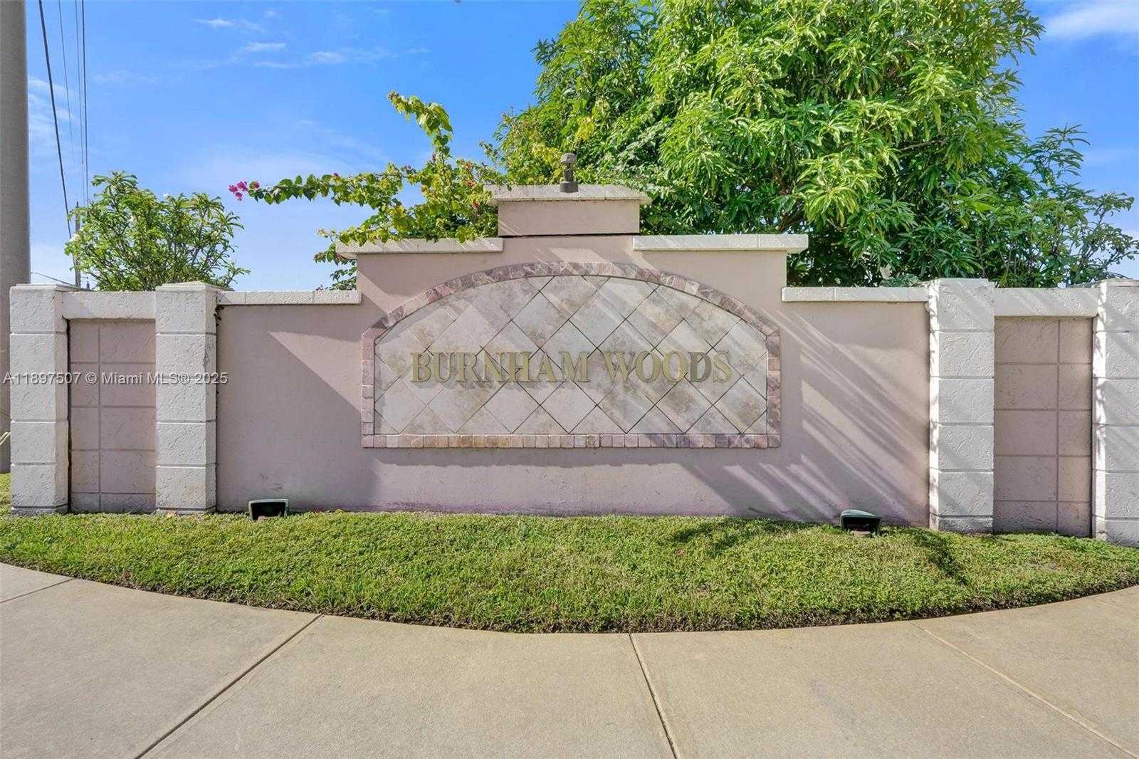 Small Image of 8105 SOUTH WEST 19TH ST, North Lauderdale Number 24