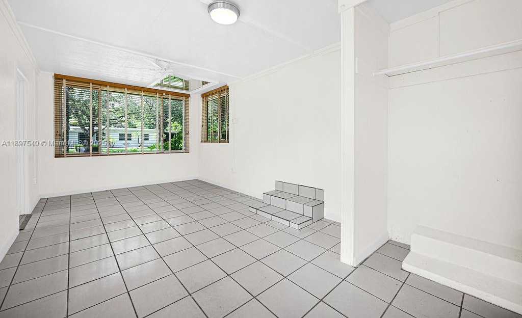 Small Image of 5960 SOUTH WEST 47TH ST #1, Miami Number 22