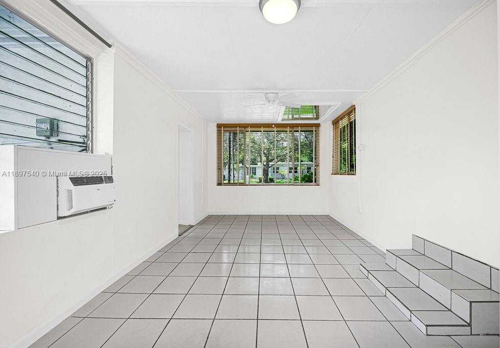 Small Image of 5960 SOUTH WEST 47TH ST #1, Miami Number 23
