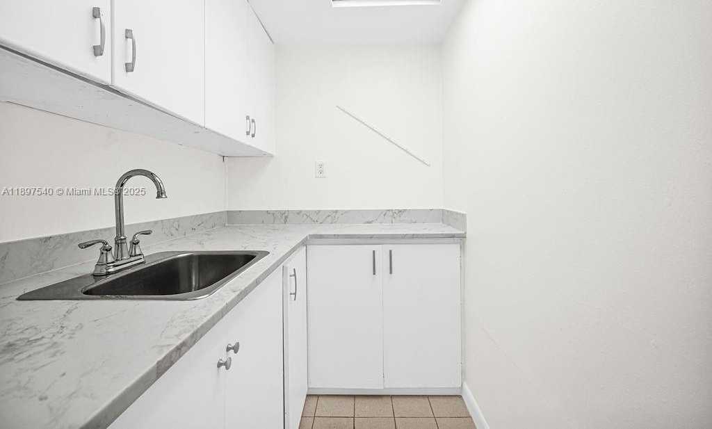 Small Image of 5960 SOUTH WEST 47TH ST #1, Miami Number 28