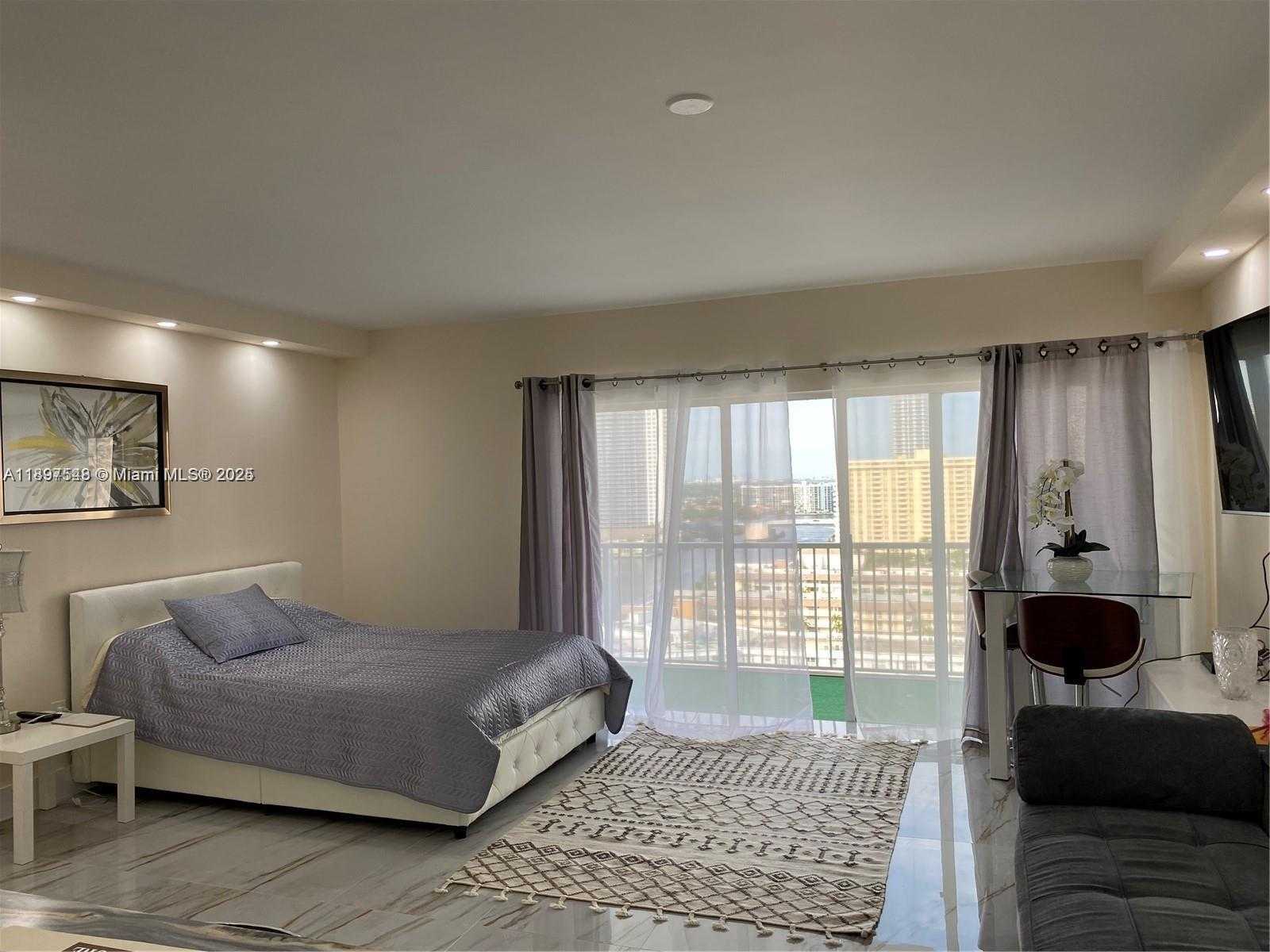 Small Image of 1965 SOUTH OCEAN DR #15A, Hallandale Beach Number 11