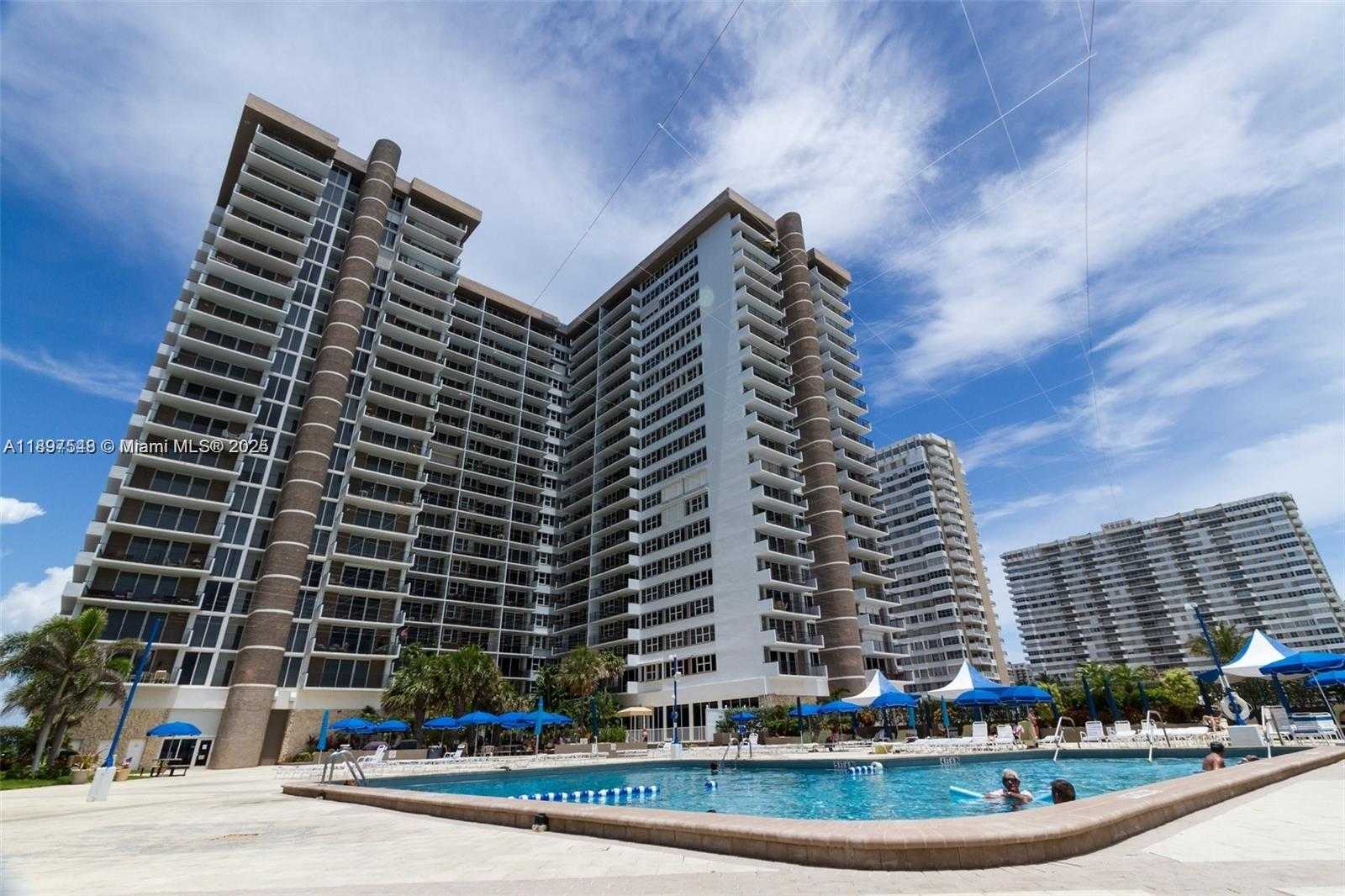 Small Image of 1965 SOUTH OCEAN DR #15A, Hallandale Beach Number 14