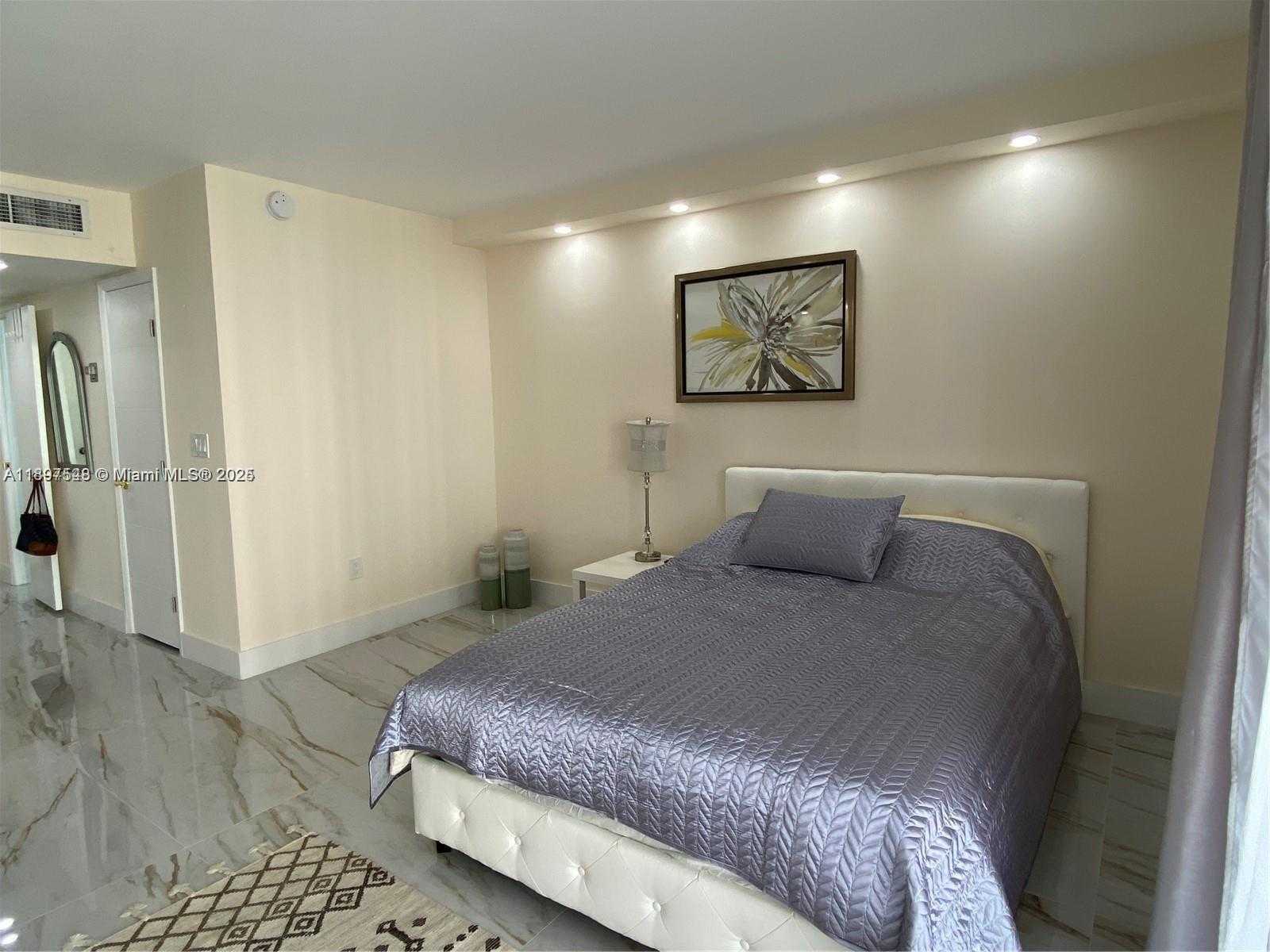 Small Image of 1965 SOUTH OCEAN DR #15A, Hallandale Beach Number 9