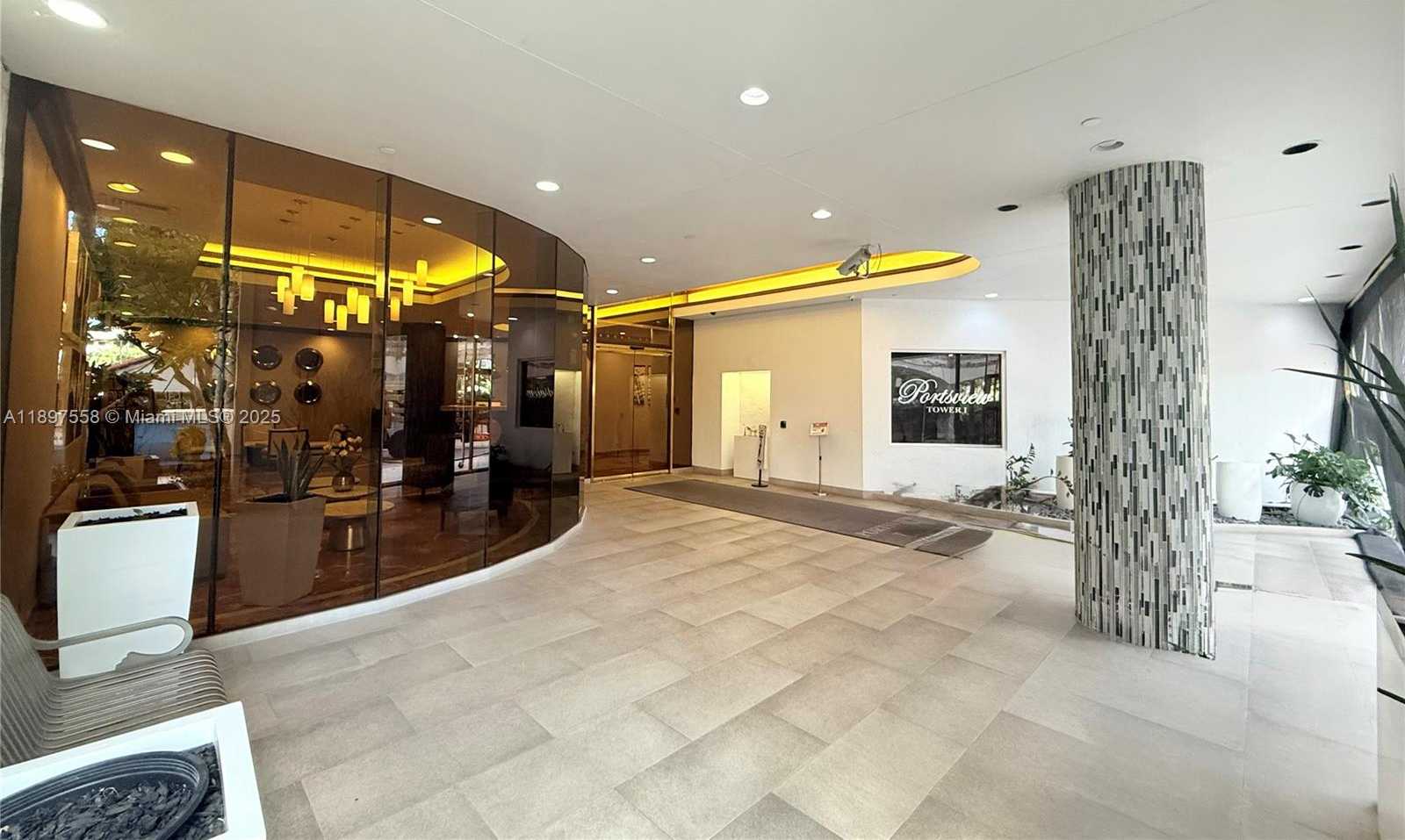 Small Image of 3610 YACHT CLUB DR #414, Aventura Number 2