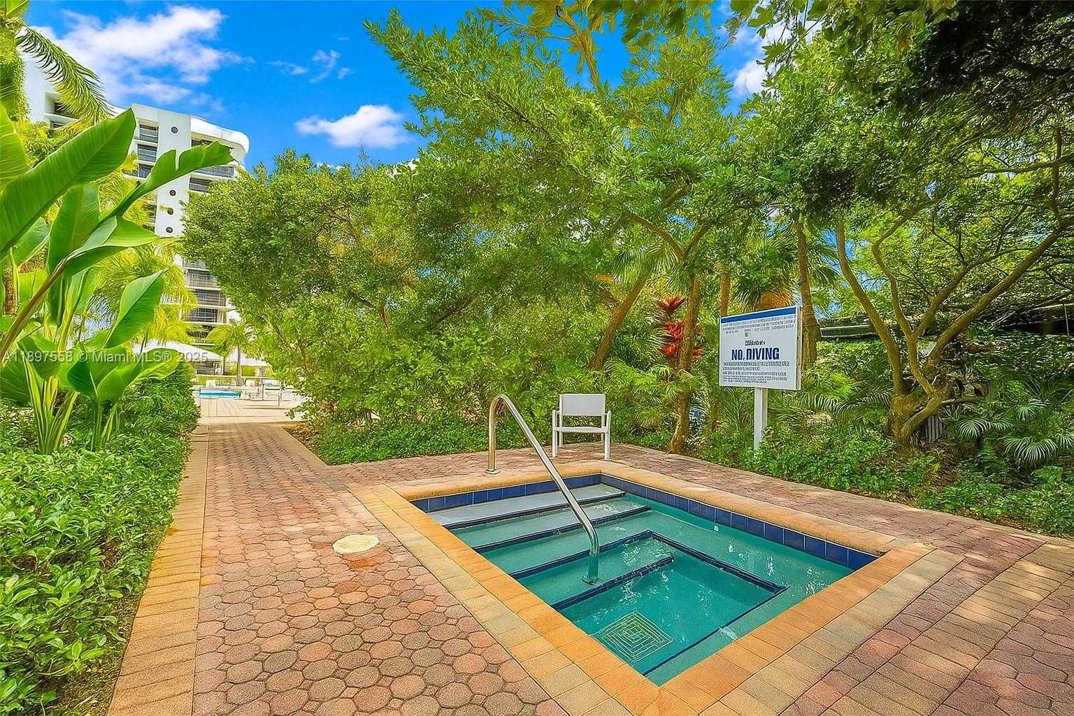 Small Image of 3610 YACHT CLUB DR #414, Aventura Number 23