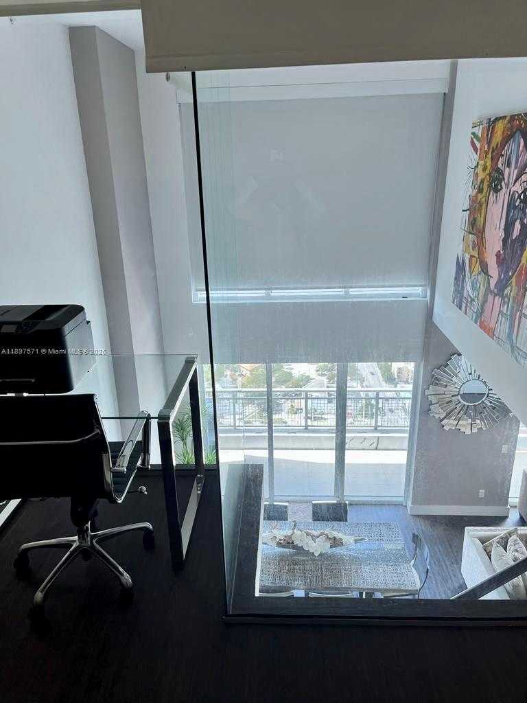 Small Image of 60 SOUTH WEST 13TH ST #4607, Miami Number 16