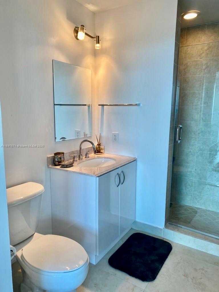 Small Image of 60 SOUTH WEST 13TH ST #4607, Miami Number 6