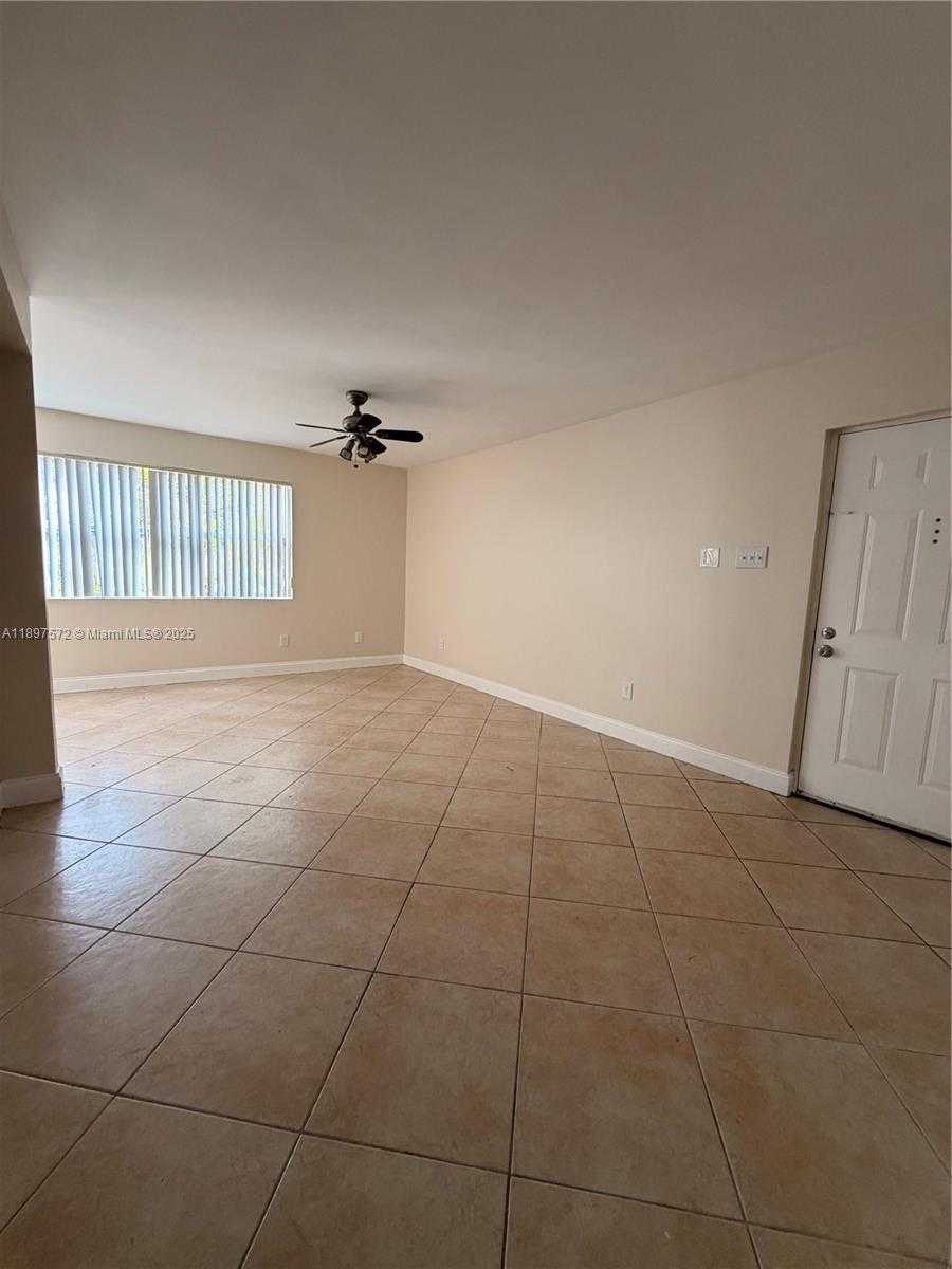 Small Image of 15320 SOUTH WEST 106 TE #1122, Miami Number 19