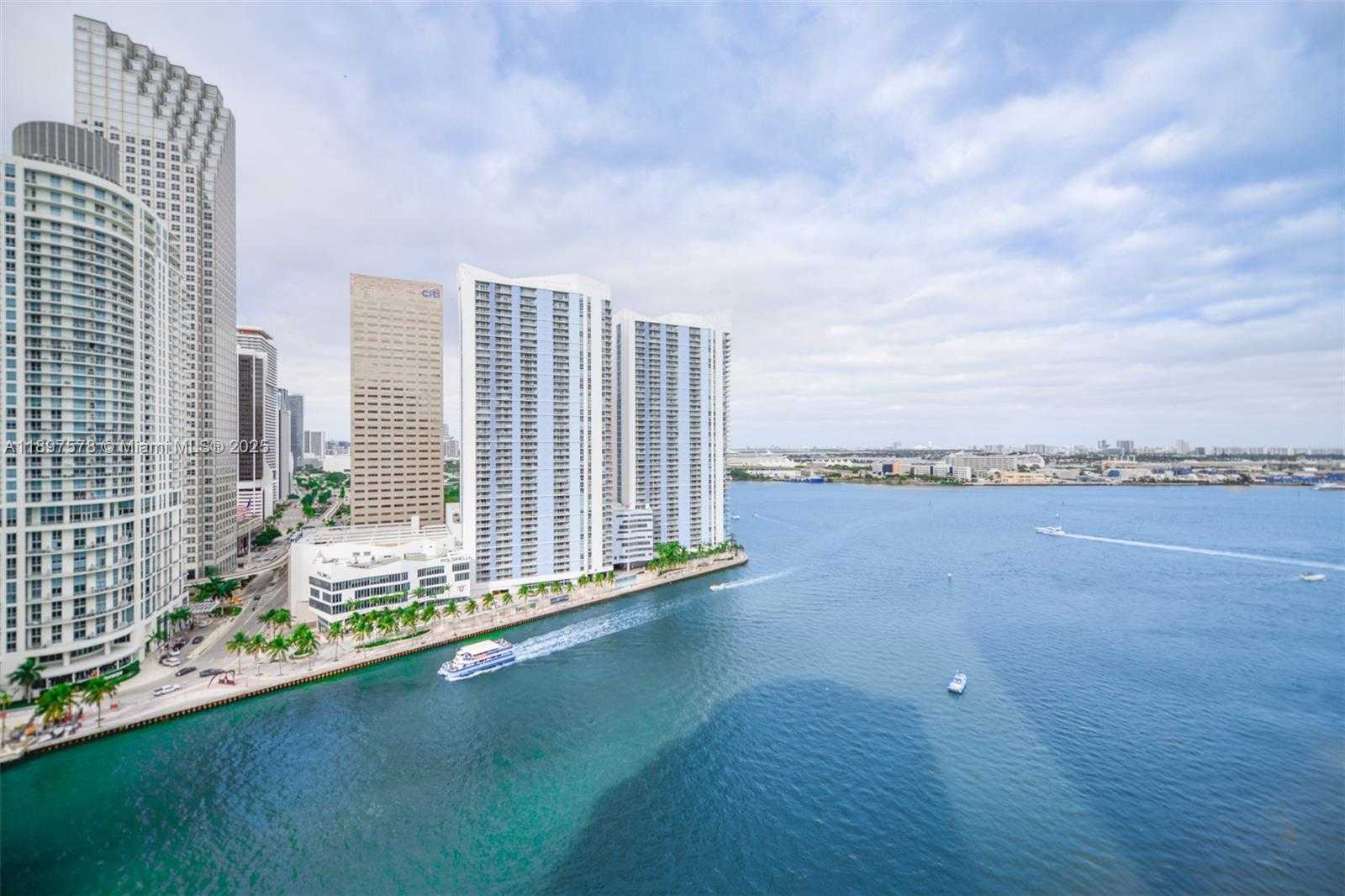 Small Image of 901 BRICKELL KEY BLVD #2207, Miami Number 1