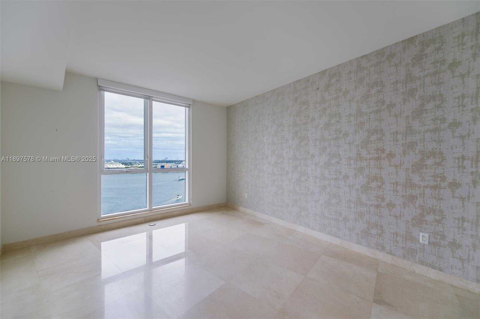 Small Image of 901 BRICKELL KEY BLVD #2207, Miami Number 15