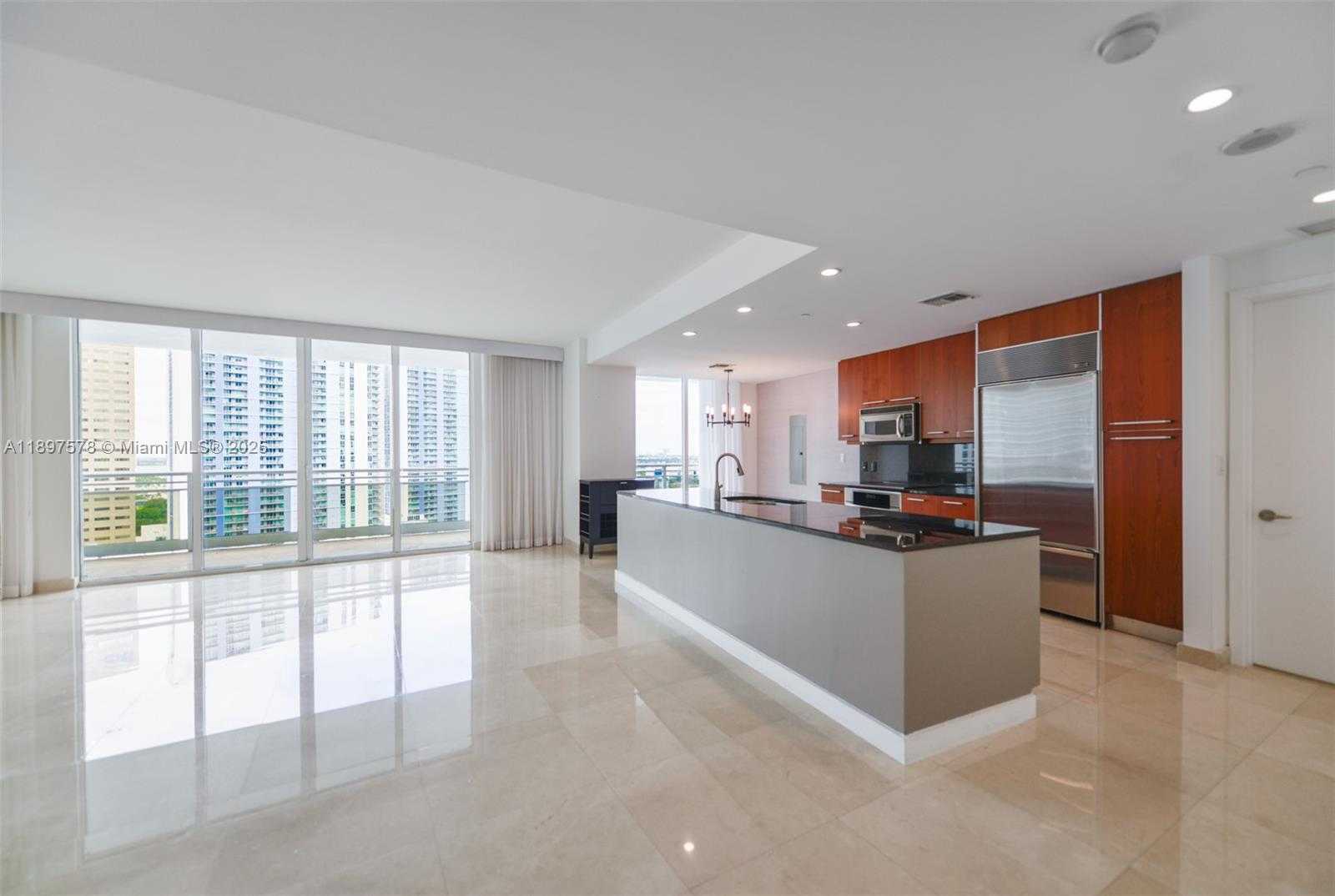 Small Image of 901 BRICKELL KEY BLVD #2207, Miami Number 4