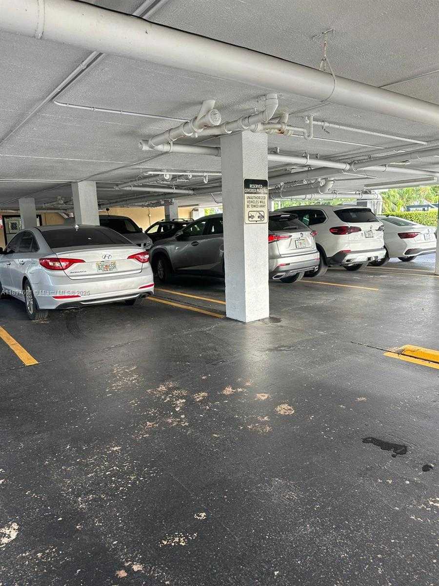 Small Image of North Miami Number 24