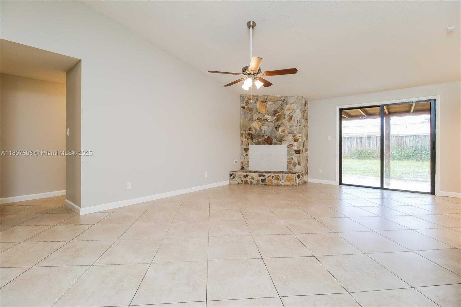 Small Image of 4559 APPALOOSA ST, West Palm Beach Number 3