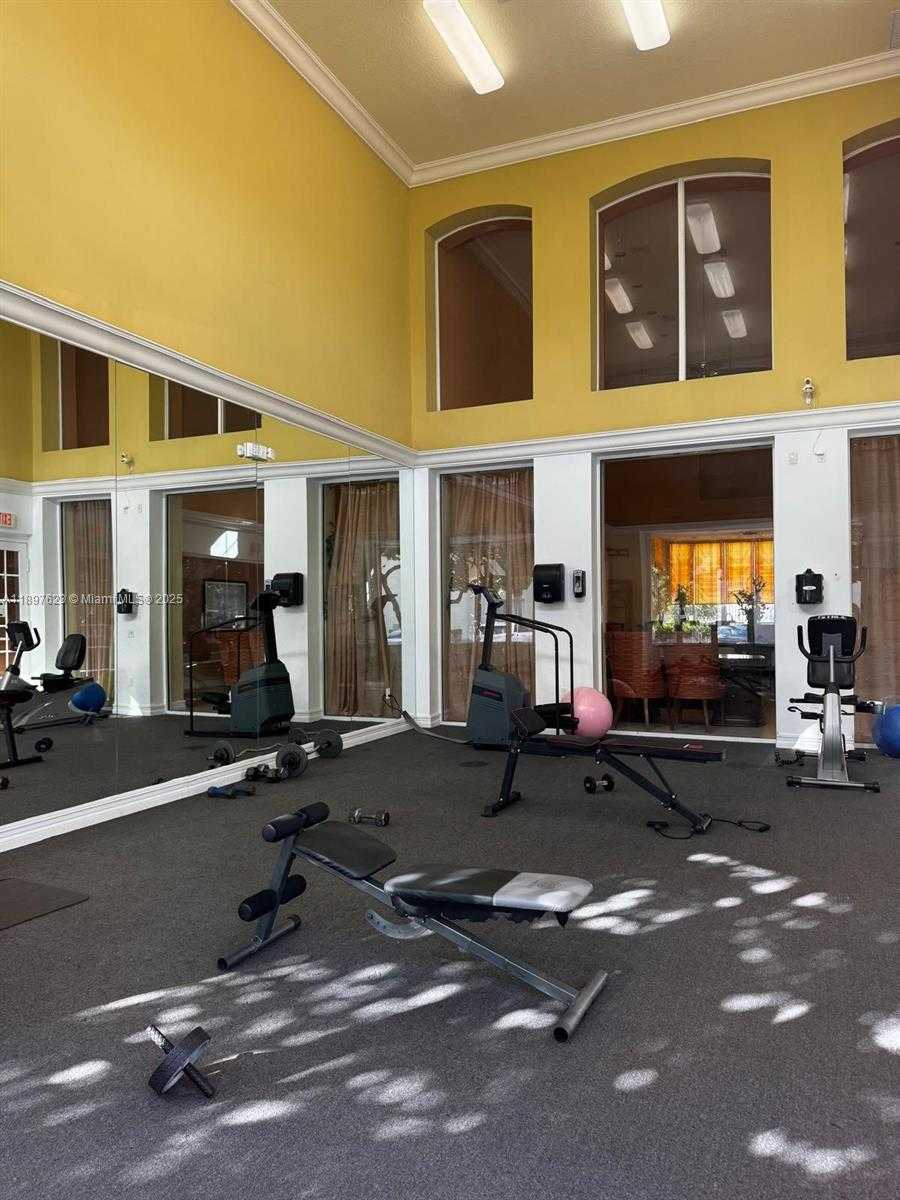 Small Image of 450 SOUTH PARK RD #5-304, Hollywood Number 25