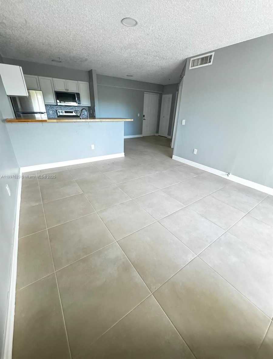 Small Image of 450 SOUTH PARK RD #5-304, Hollywood Number 7