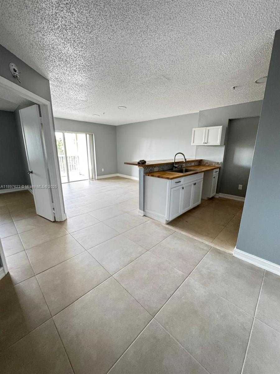 Small Image of 450 SOUTH PARK RD #5-304, Hollywood Number 8