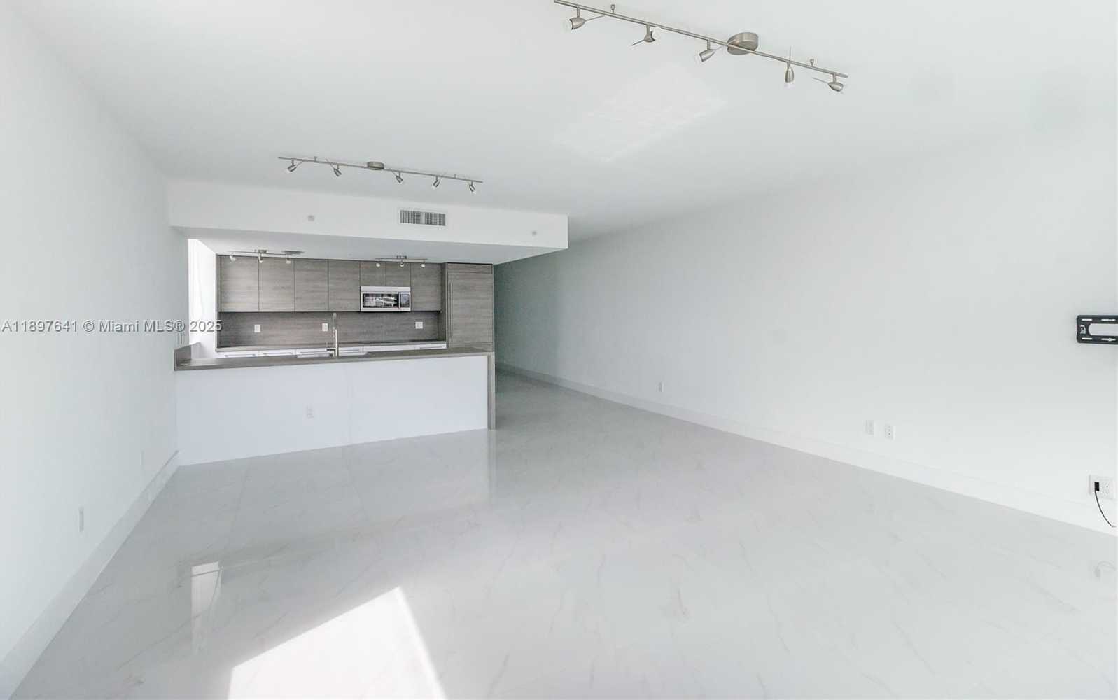 Small Image of 400 SUNNY ISLES BLVD #715, Sunny Isles Beach Number 7