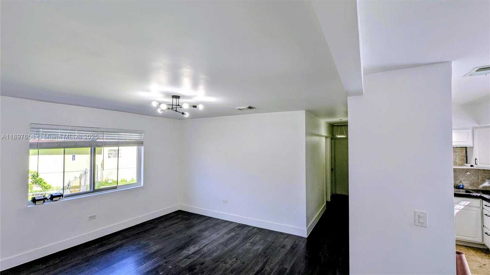 Small Image of 340 NORTH WEST 132ND ST, North Miami Number 15
