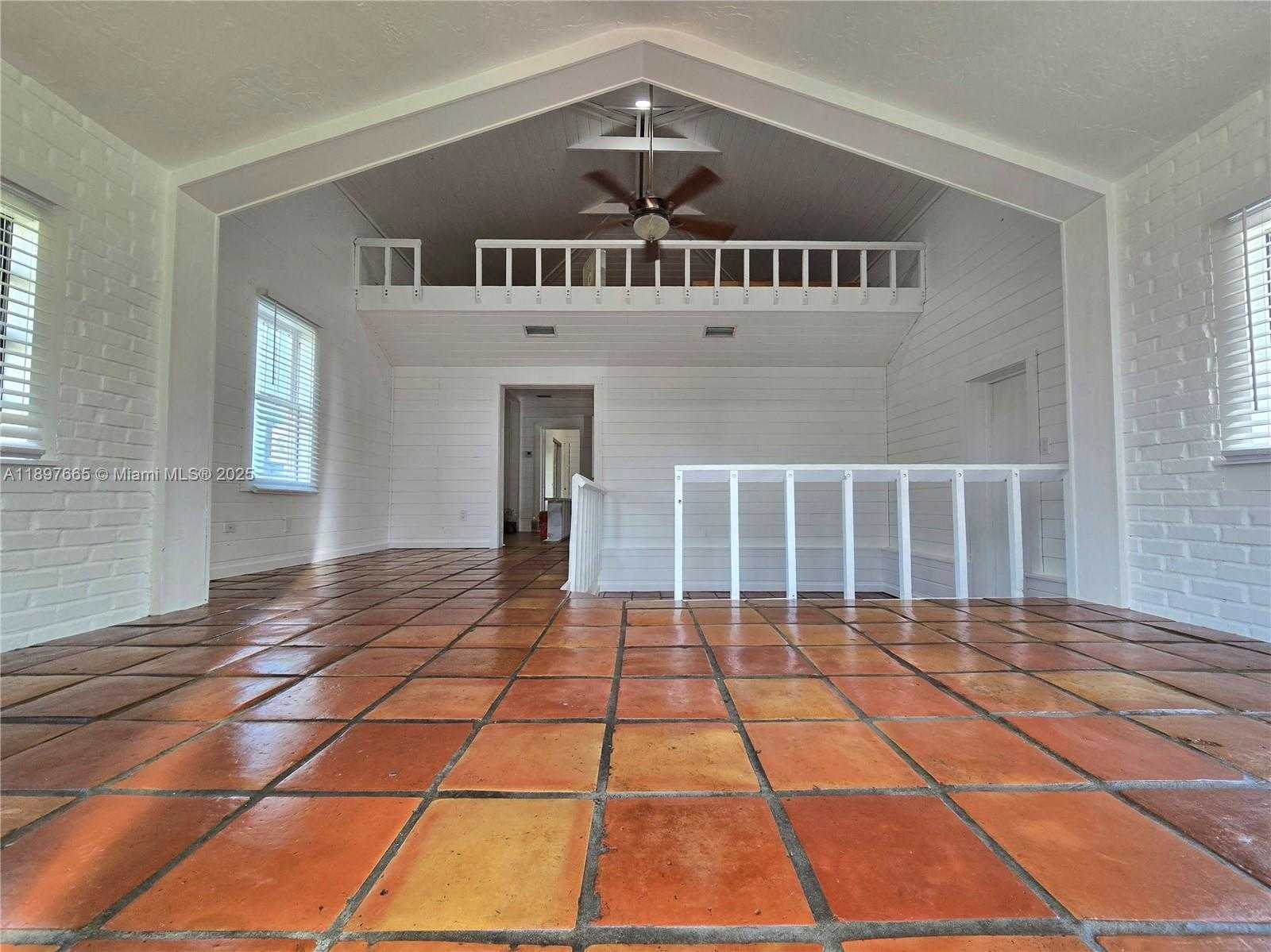 Small Image of 56 SOUTH EAST 3RD AVE, Deerfield Beach Number 4