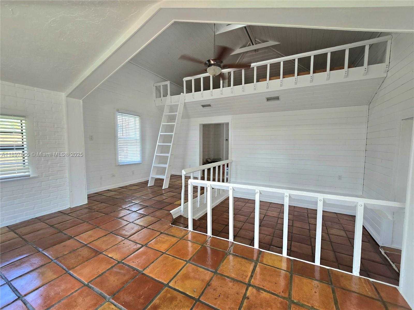 Small Image of 56 SOUTH EAST 3RD AVE, Deerfield Beach Number 5
