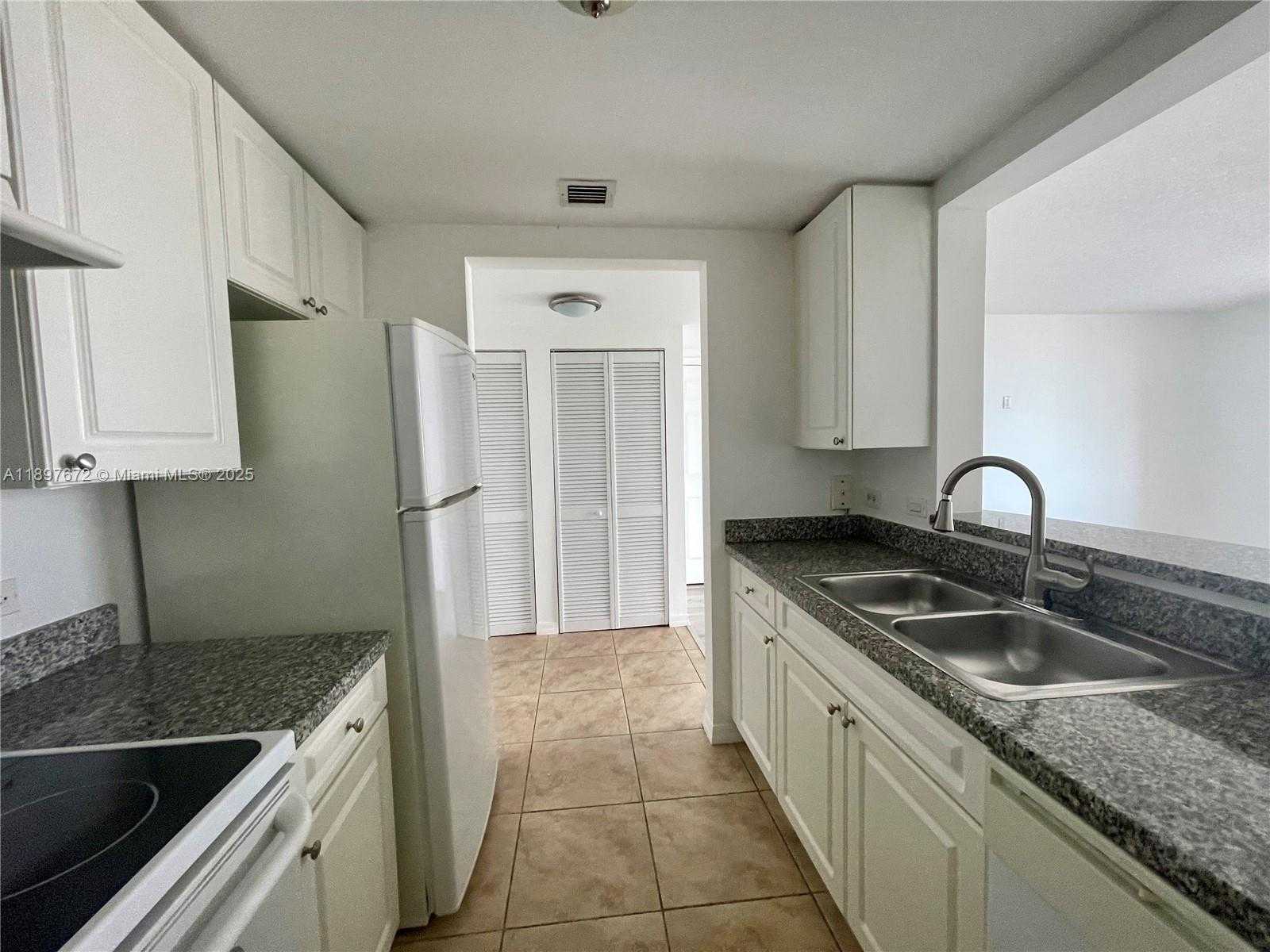 Small Image of 900 SOUTH WEST 8TH ST #1505, Miami Number 11