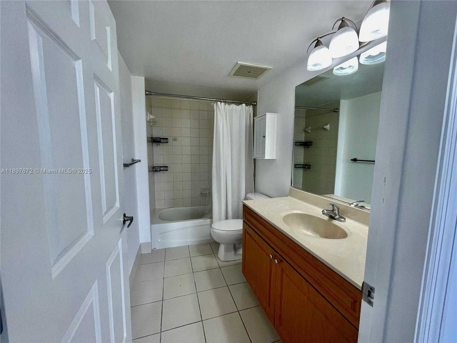 Small Image of 900 SOUTH WEST 8TH ST #1505, Miami Number 13