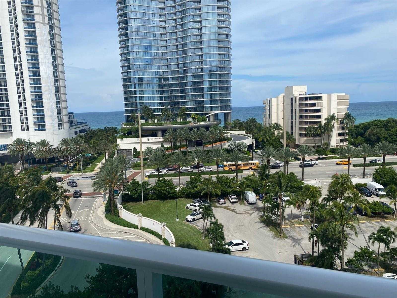 Small Image of 100 BAYVIEW DR #807, Sunny Isles Beach Number 28
