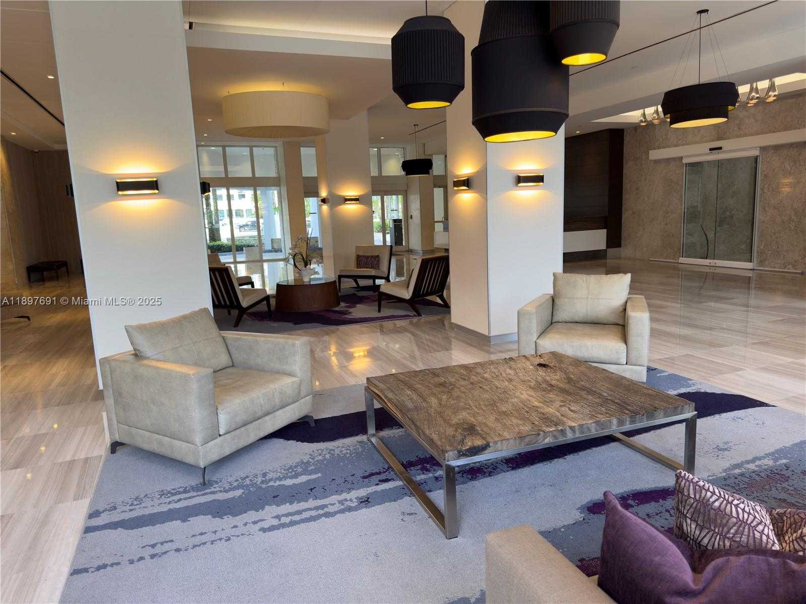 Small Image of 100 BAYVIEW DR #807, Sunny Isles Beach Number 47