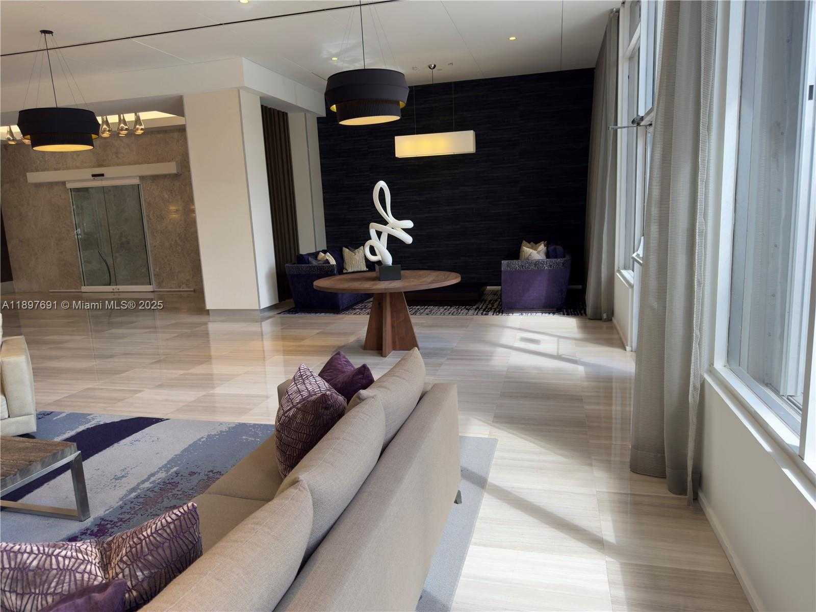 Small Image of 100 BAYVIEW DR #807, Sunny Isles Beach Number 48
