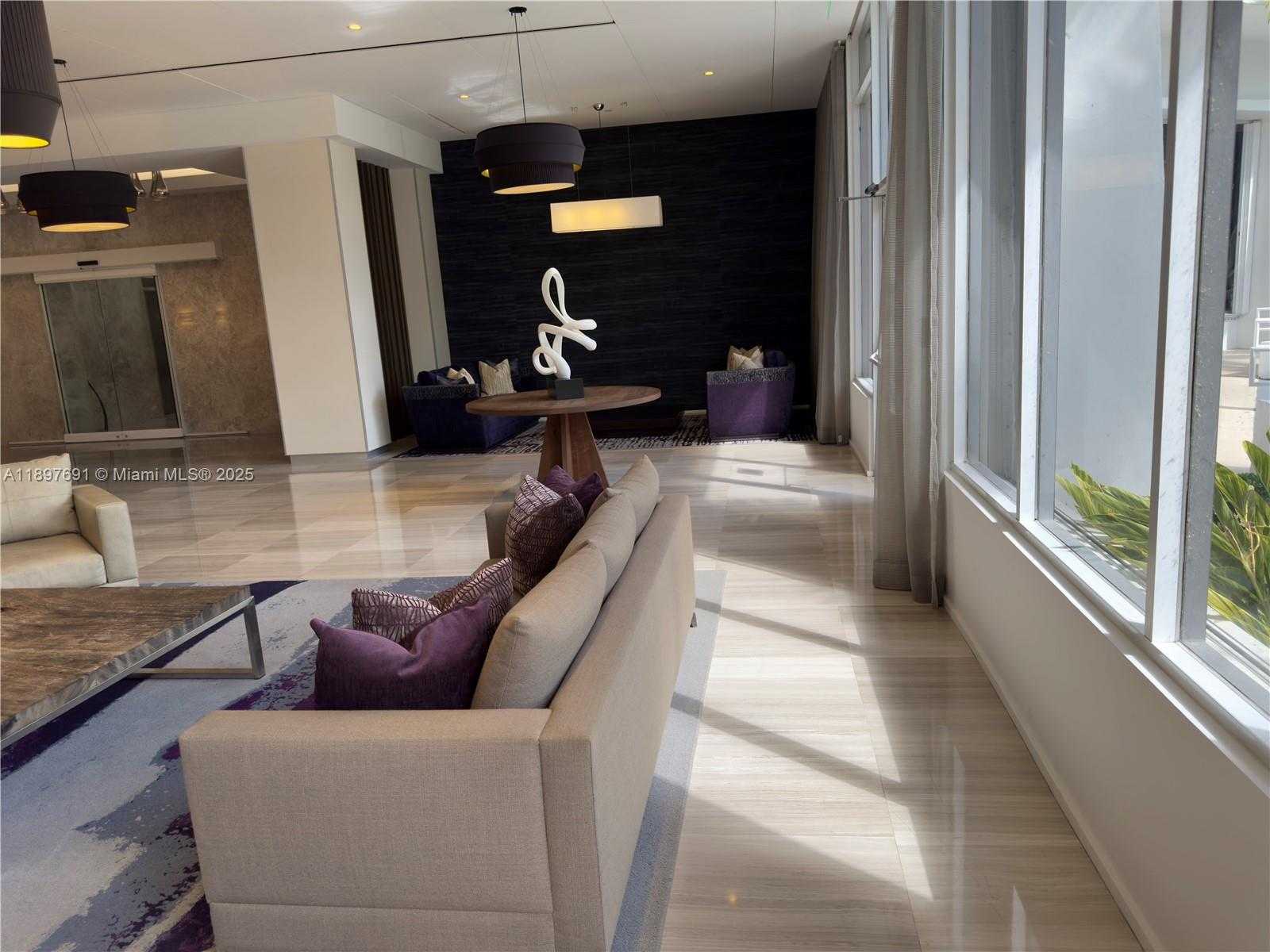 Small Image of 100 BAYVIEW DR #807, Sunny Isles Beach Number 49