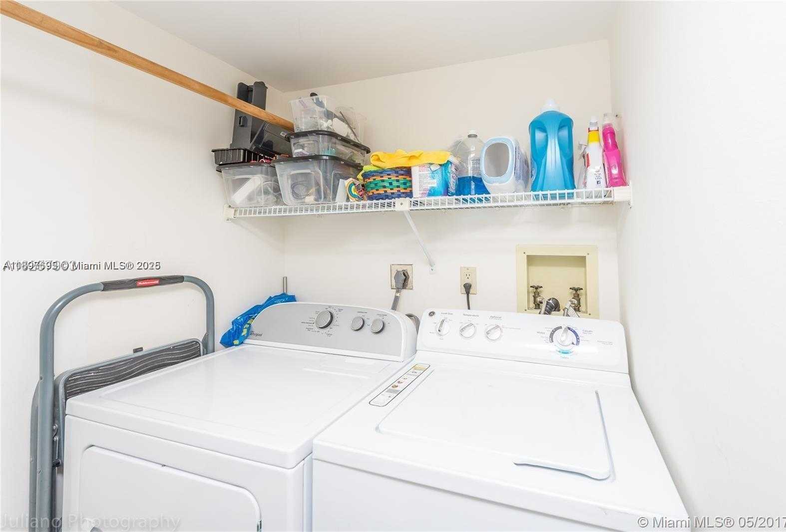 Small Image of 19667 TURNBERRY WAY #5E, Aventura Number 14