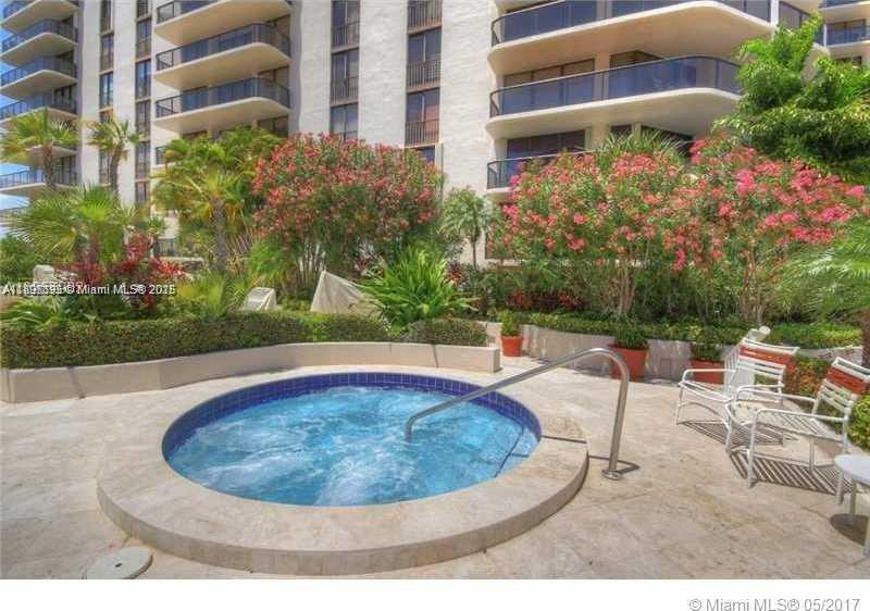 Small Image of 19667 TURNBERRY WAY #5E, Aventura Number 28