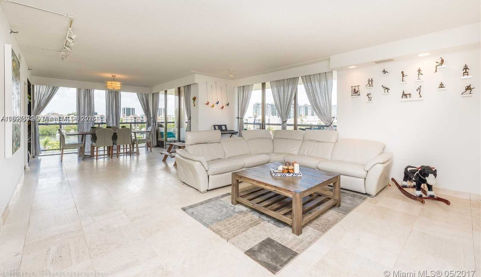 Small Image of 19667 TURNBERRY WAY #5E, Aventura Number 5