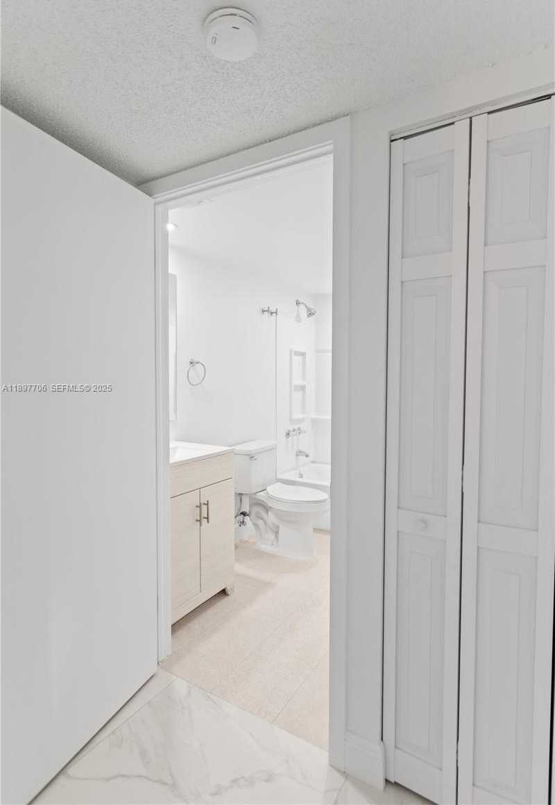 Small Image of 6065 NORTH WEST 186TH ST #306, Hialeah Number 25