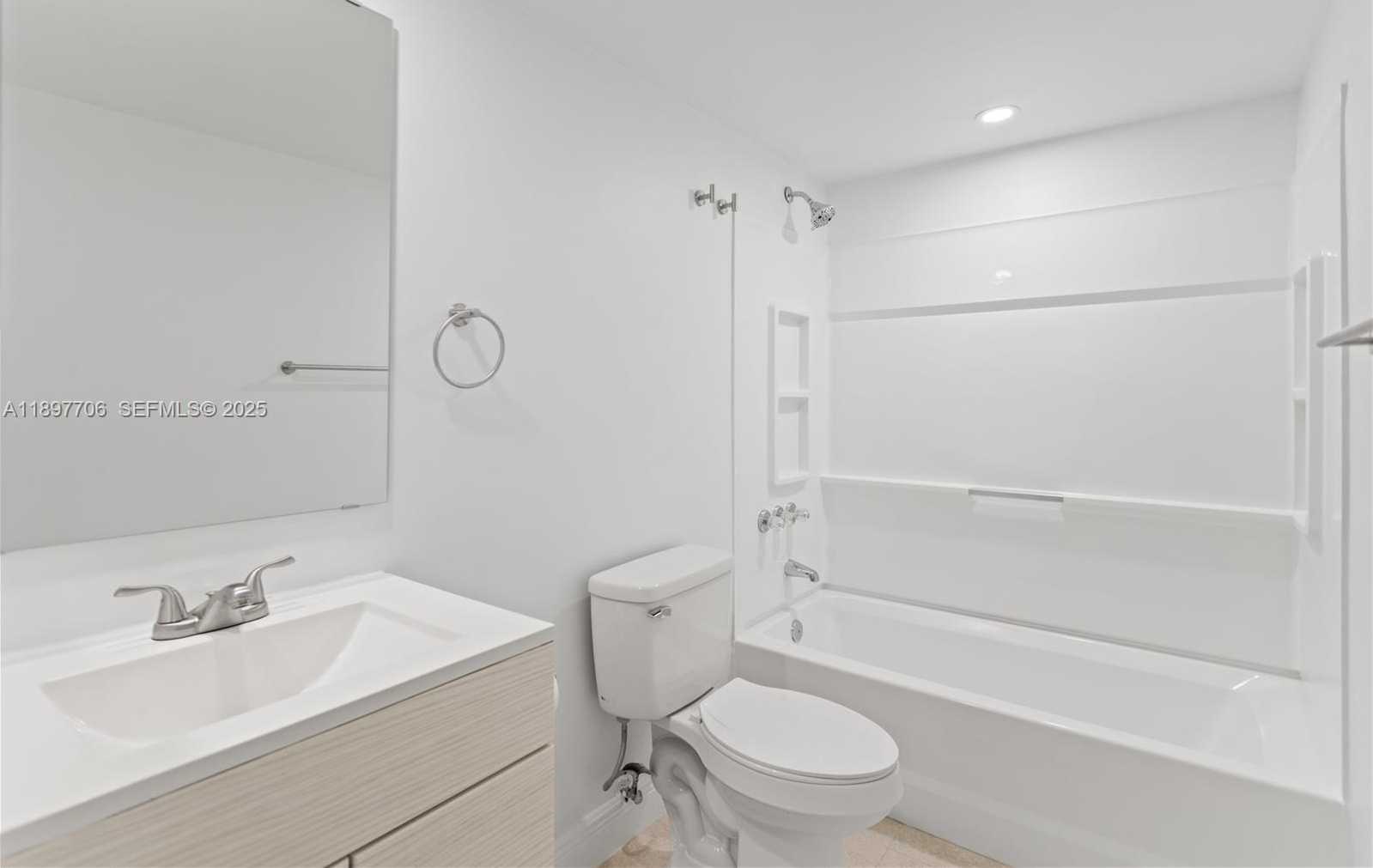 Small Image of 6065 NORTH WEST 186TH ST #306, Hialeah Number 26