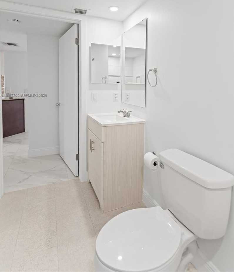 Small Image of 6065 NORTH WEST 186TH ST #306, Hialeah Number 28