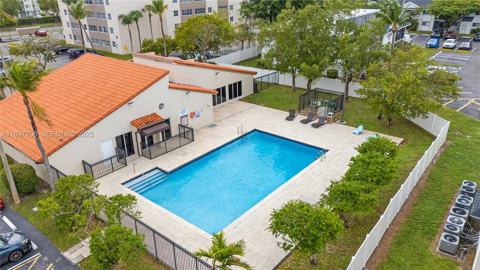 Small Image of 6065 NORTH WEST 186TH ST #306, Hialeah Number 52