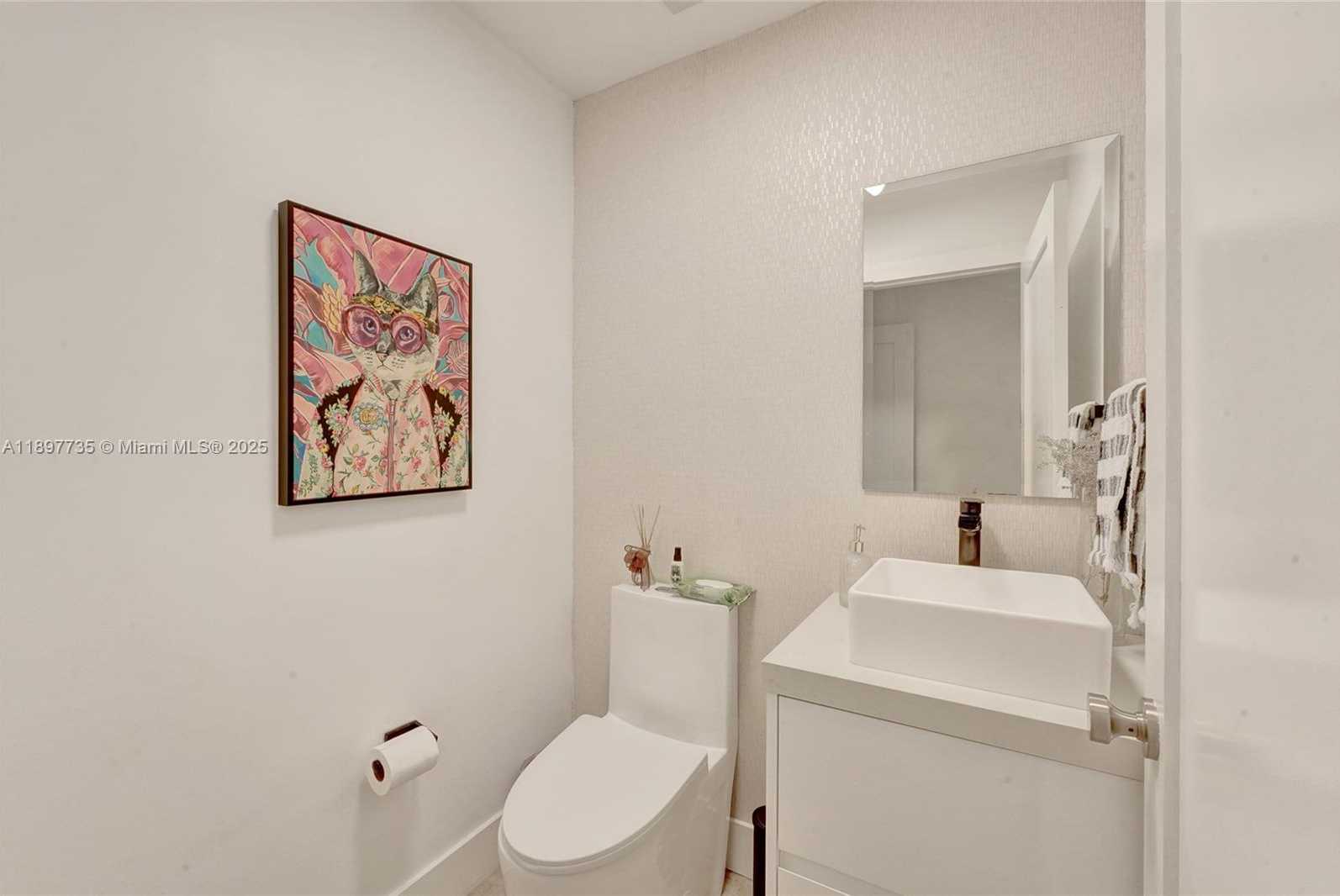 Small Image of 230 NORTH WEST 87TH AVE #I221, Miami Number 7