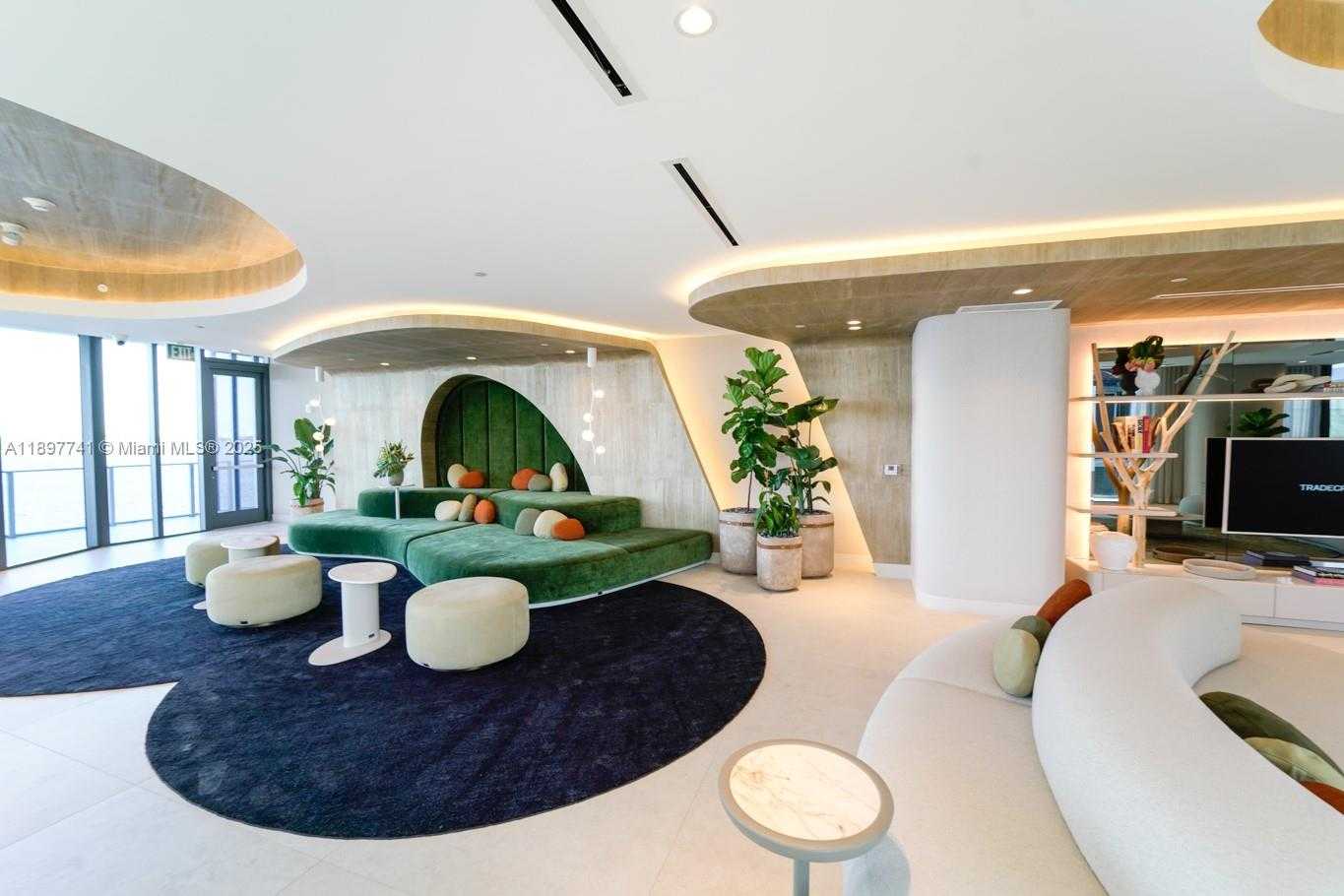 Imagen de Pequeño Objeto