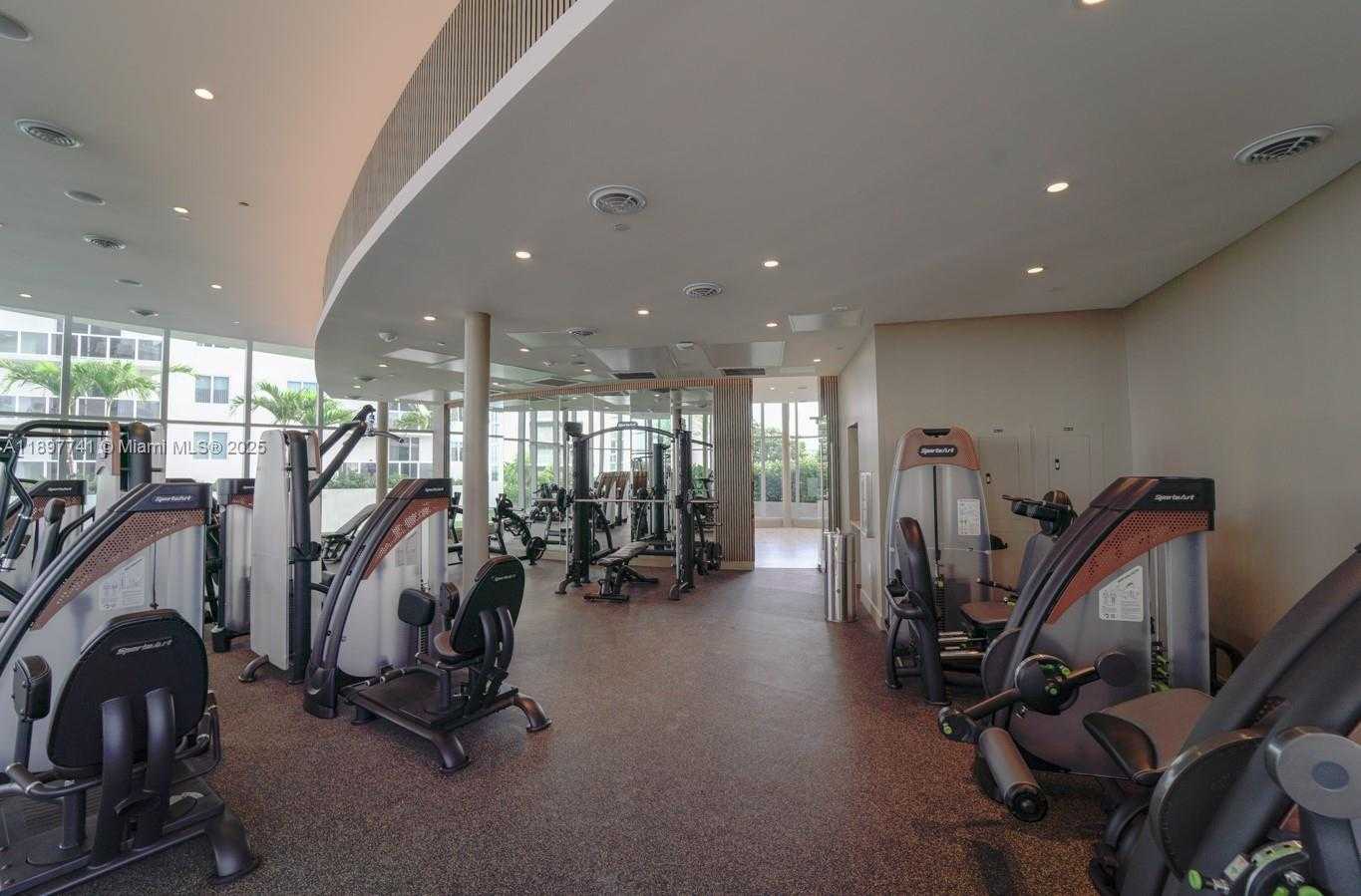 Imagen de Pequeño Objeto