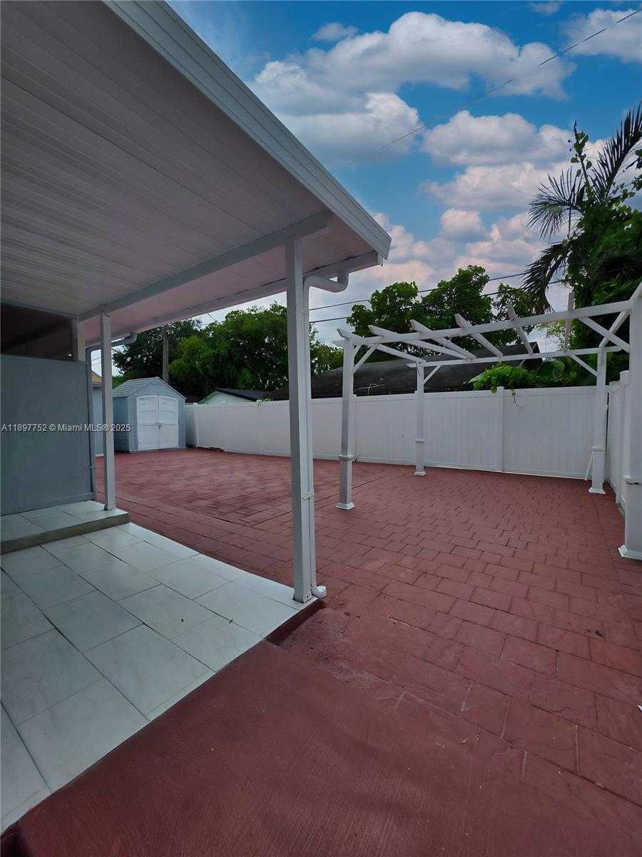 Small Image of 6120 HAYES ST #A, Hollywood Number 11