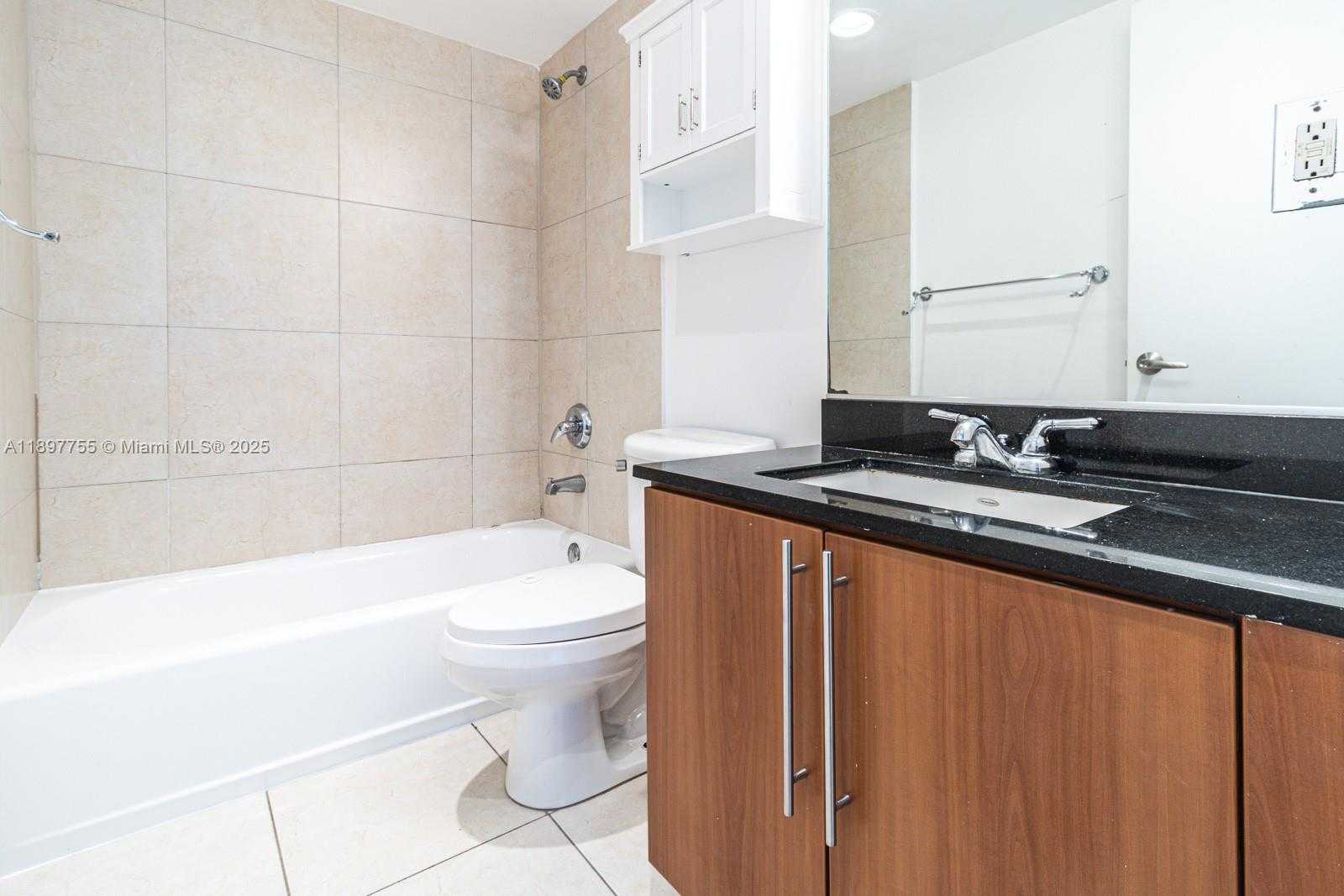 Small Image of 7501 EAST TREASURE DR #8T, North Bay Village Number 11