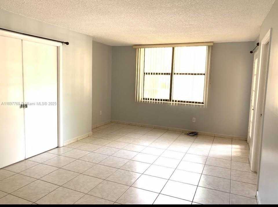 Small Image of 14501 NORTH KENDALL DR #202H, Miami Number 6