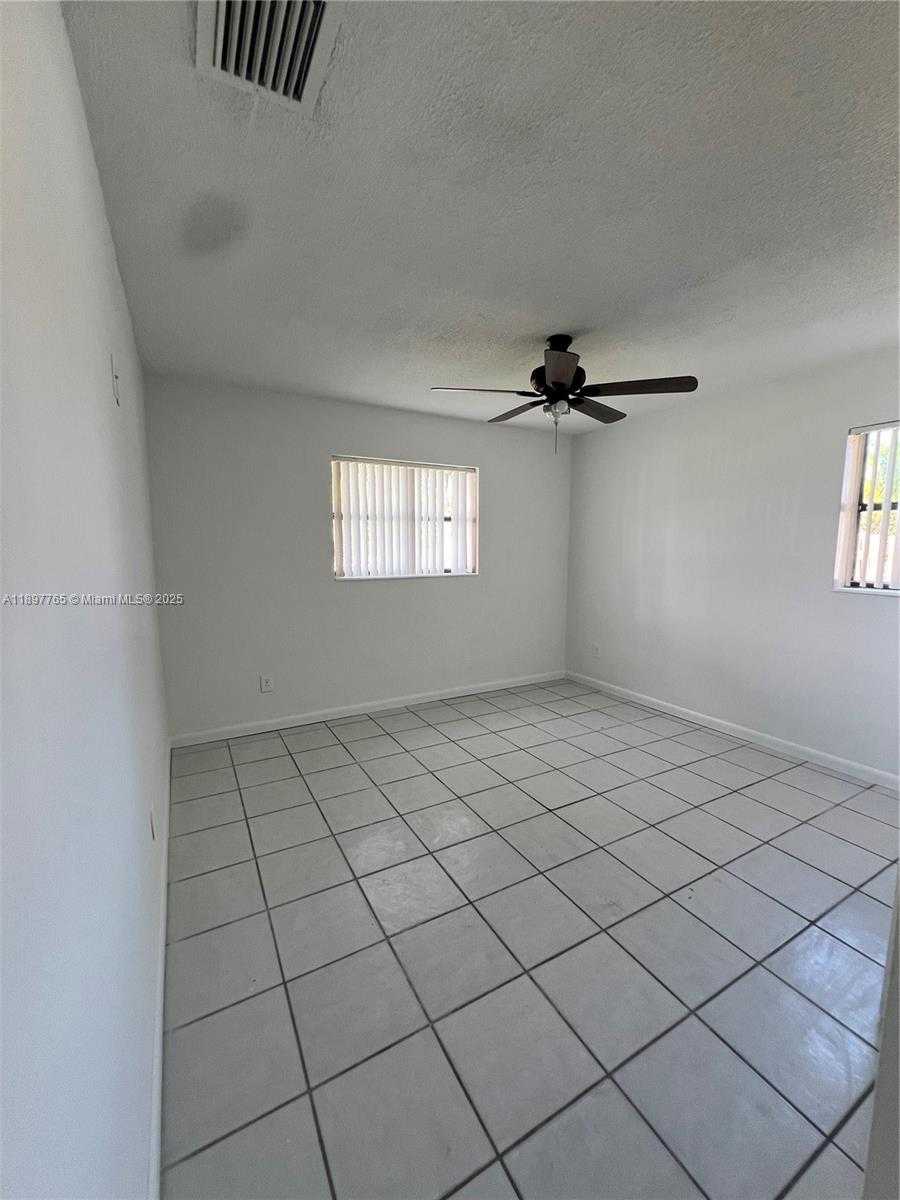 Small Image of 11950 SOUTH WEST 199TH ST #1, Miami Number 27