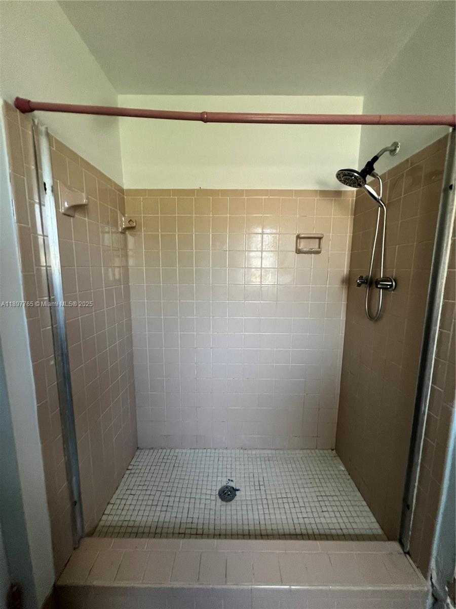 Small Image of 11950 SOUTH WEST 199TH ST #1, Miami Number 32