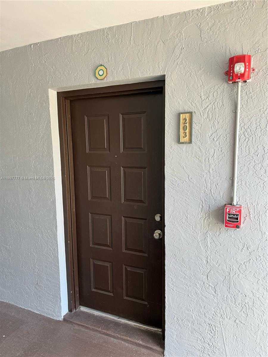 Small Image of 7405 SOUTH WEST 152ND AVE #203-3, Miami Number 2