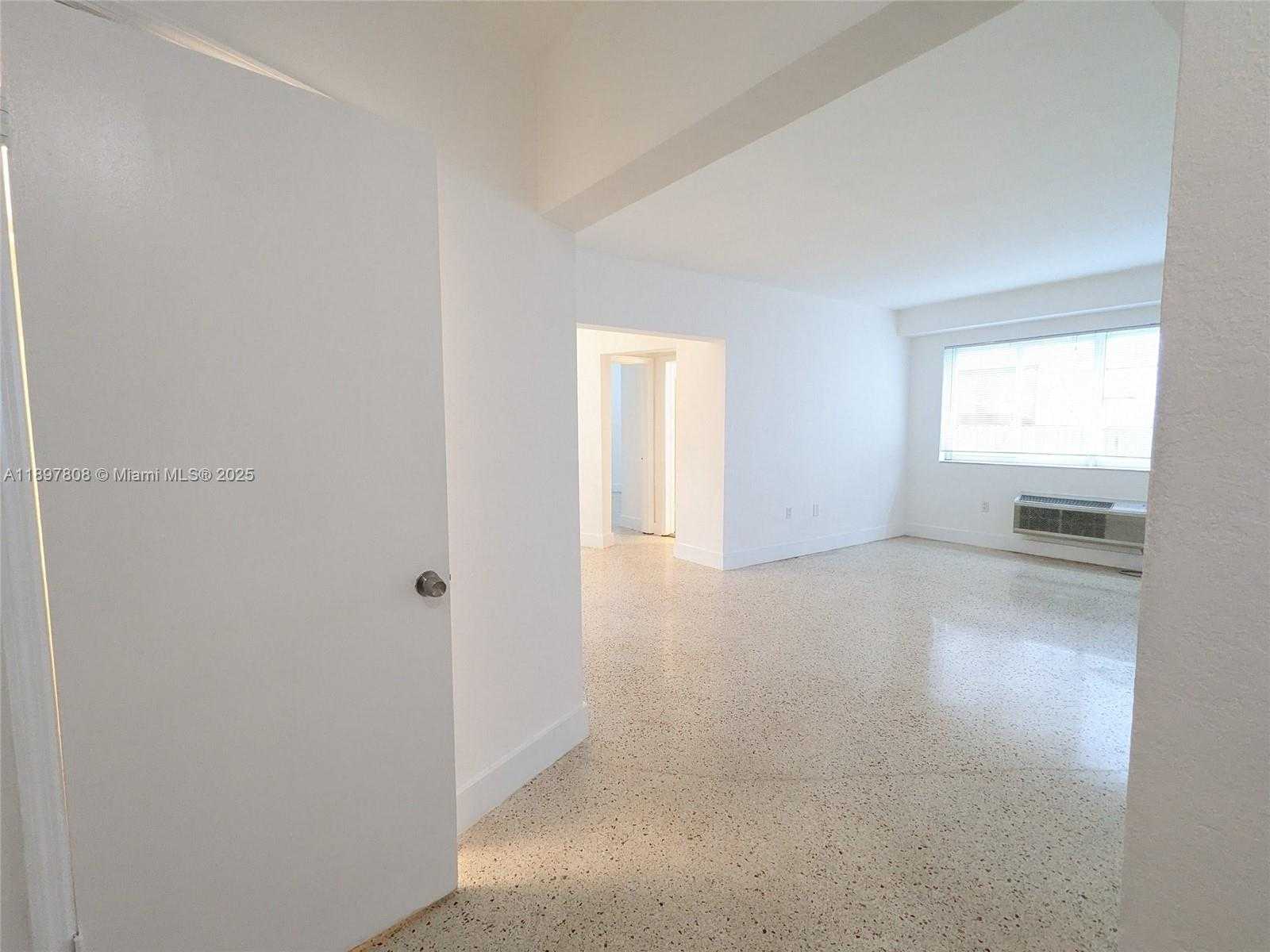 Small Image of 6930 RUE VENDOME #4, Miami Beach Number 4