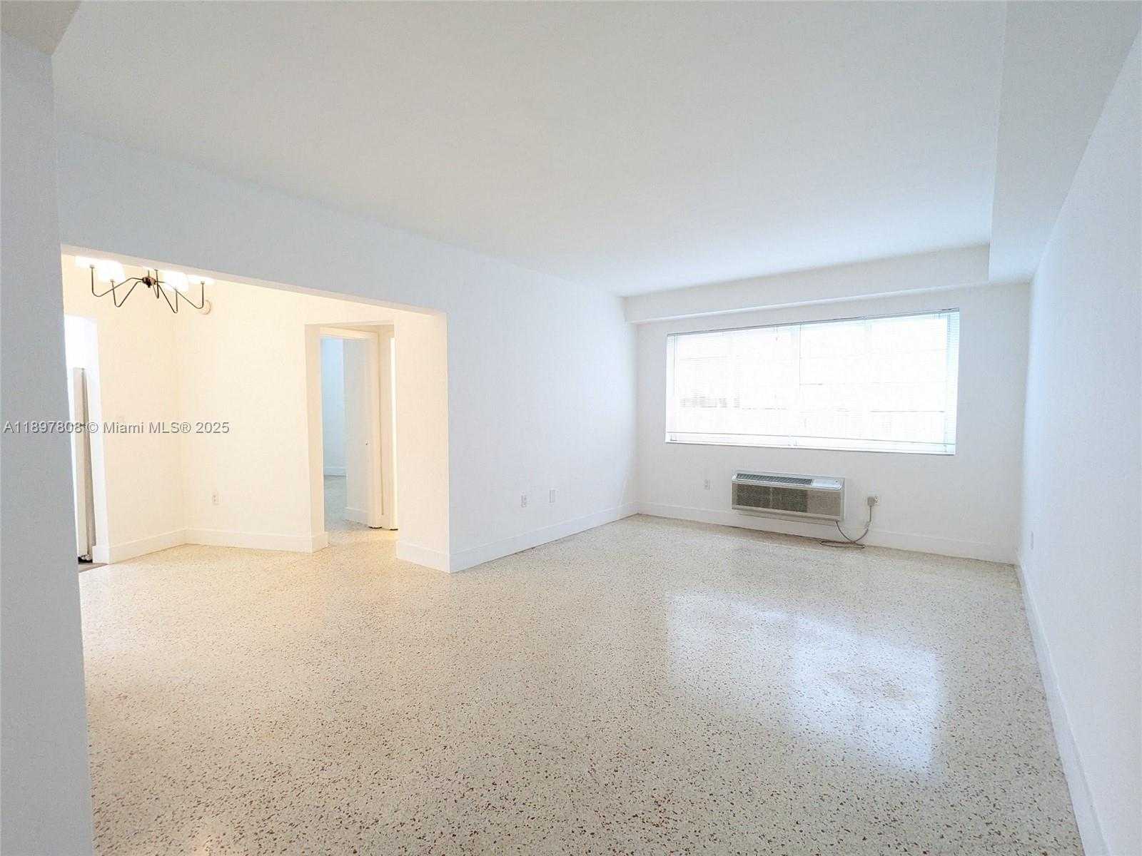 Small Image of 6930 RUE VENDOME #4, Miami Beach Number 5